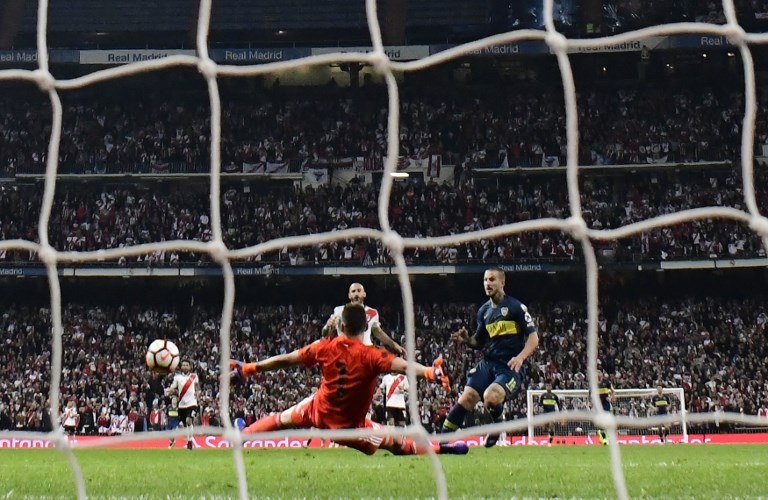 Video: el golazo de Benedetto y el gesto a Montiel | Deportes