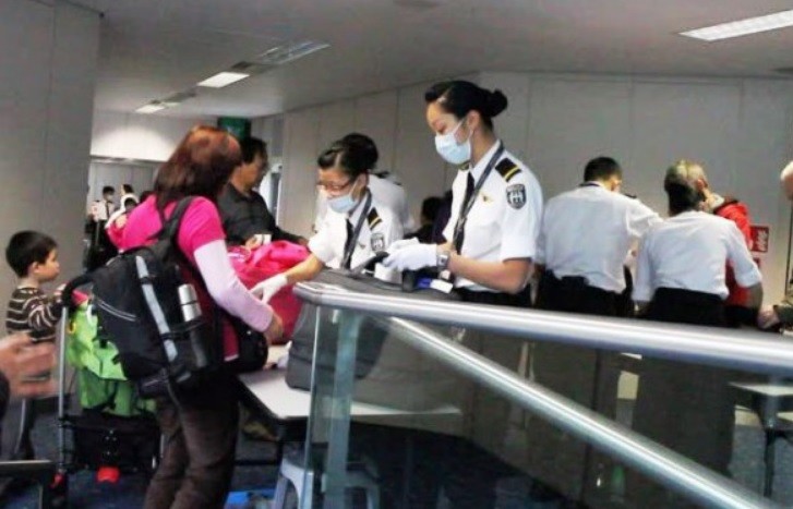 Primer aeropuerto que beneficia o castiga a los pasajeros según su "crédito social" | Internacionales