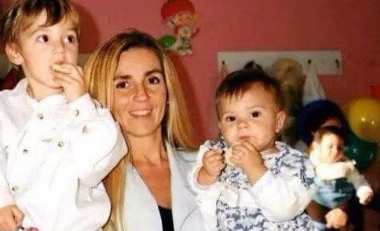 18 años después de que su exmarido asesinara a sus hijos, la justicia le da la razón | Actualidad