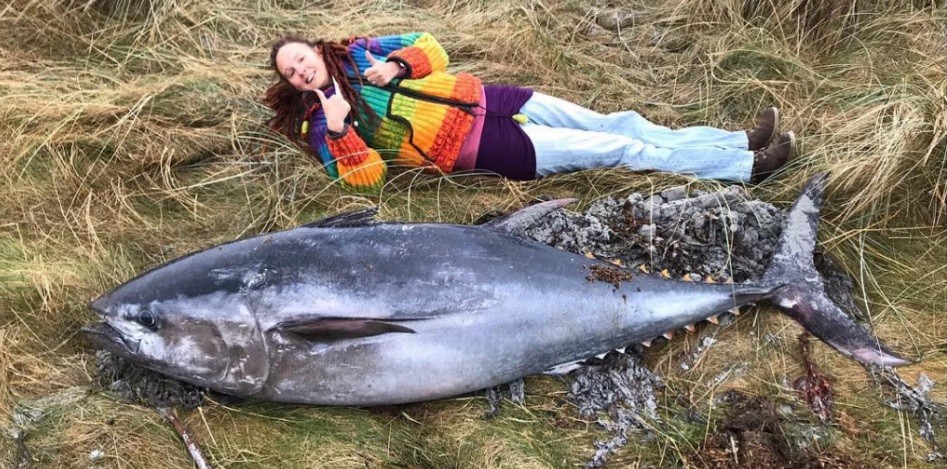 "Dos metros de largo, una bestia impresionante": hallazgo en una playa | Redes