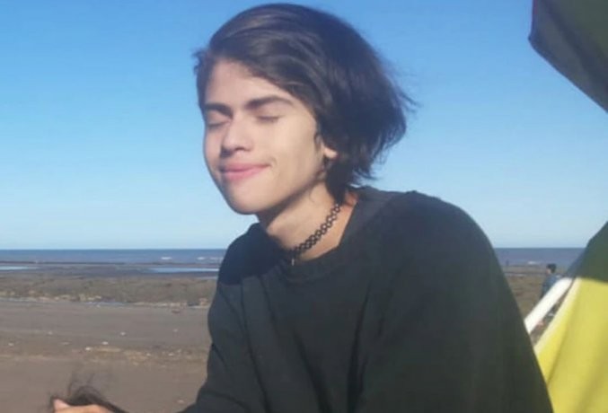 Furia y tristeza: los mensajes de Facebook del chico que se quitó la vida en Bariloche | Actualidad