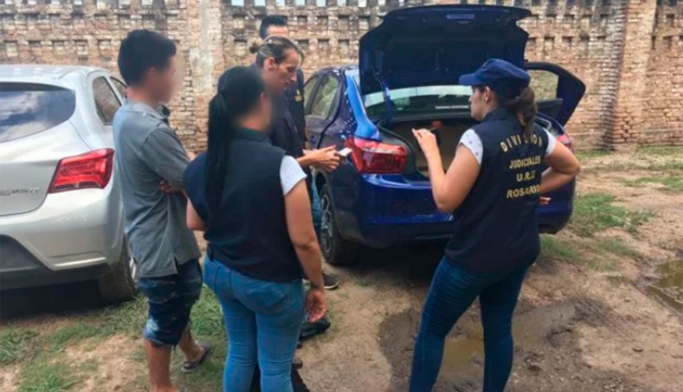 Rosario: dos policías fueron enviados a un asalto y se llevaron 62 mil pesos | Actualidad