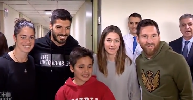 Messi visitó un hospital y conmovió hasta las lágrimas a un nene | Deportes