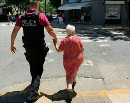 La tierna imagen que se viraliza | Redes