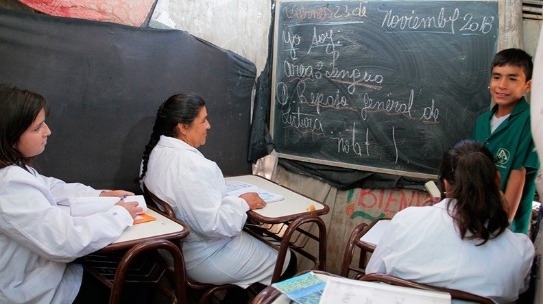 El niño "Sarmiento" sanjuanino cumplirá el sueño de tener un aula en su casa | Actualidad