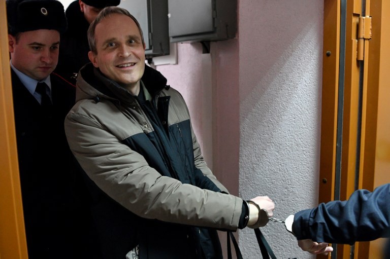 Condenaron a un testigo de Jehová a seis años de cárcel por "extremismo" | Internacionales