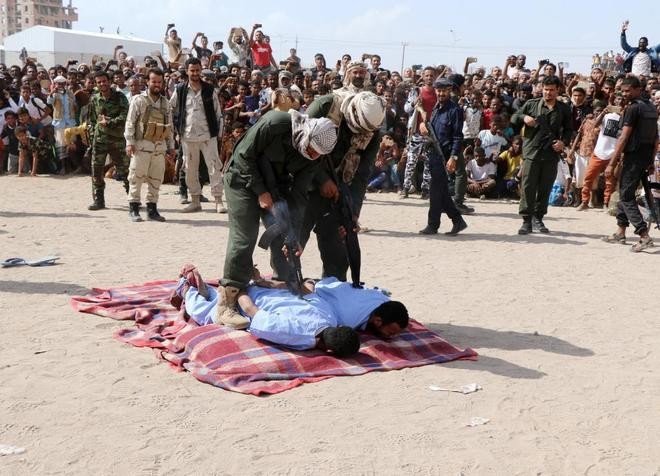 Yemen: ejecutaron a dos jóvenes que violaron y mataron a un nene | Internacionales