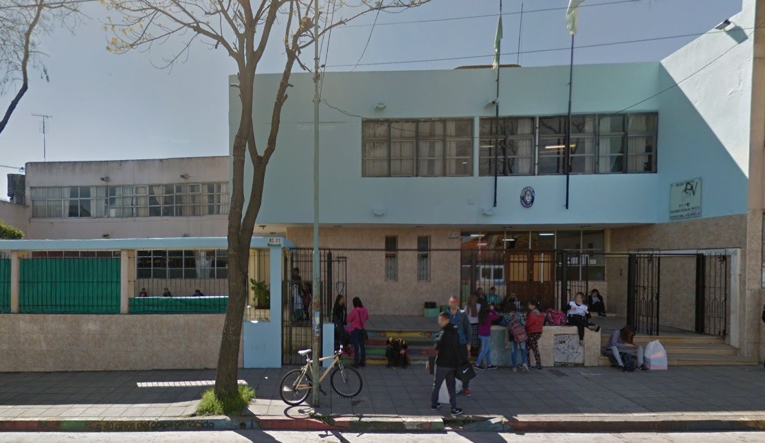 Condenaron a cinco meses de prisión a una mujer por golpear a una maestra | Actualidad