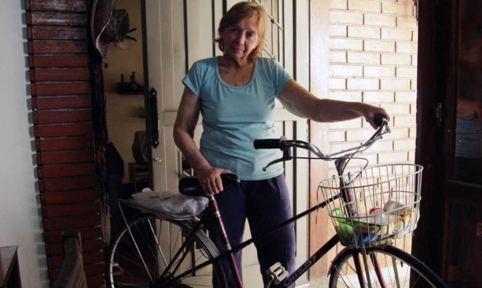 Después de 4 meses, aún no le devuelven el dinero de la multa por andar en bici sin casco | Actualidad