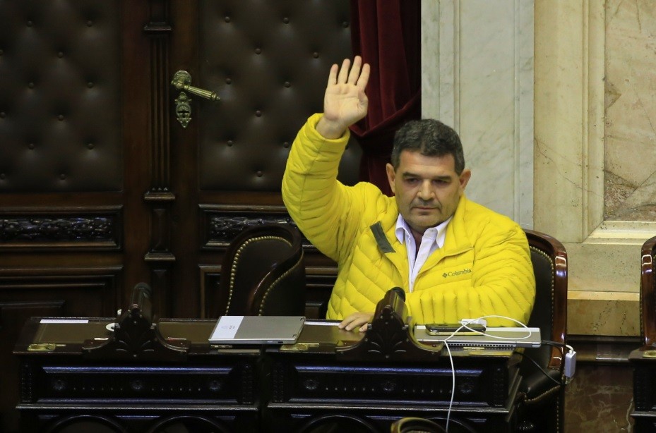 Olmedo se bajó de la carrera presidencial | Política