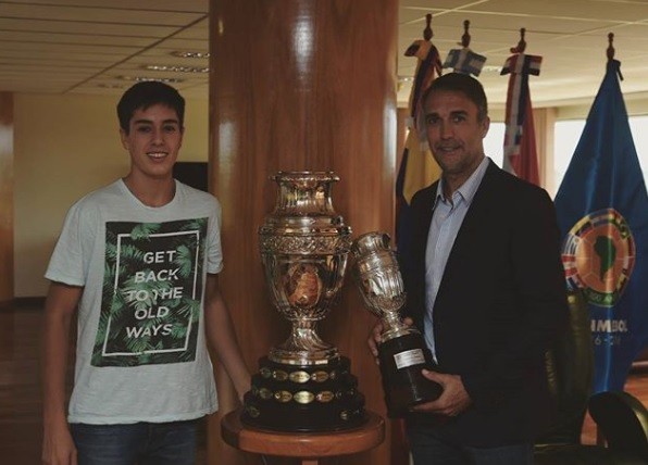 Por qué uno de los hijos de Gabriel Batistuta trabaja en una fotocopiadora | Deportes