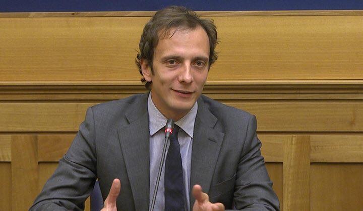 Un dirigente del movimiento antivacunas de Italia fue hospitalizado con varicela | Internacionales