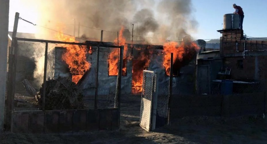 Detuvieron al violador que causó una pueblada en Comodoro Rivadavia: había participado del linchamiento | Actualidad