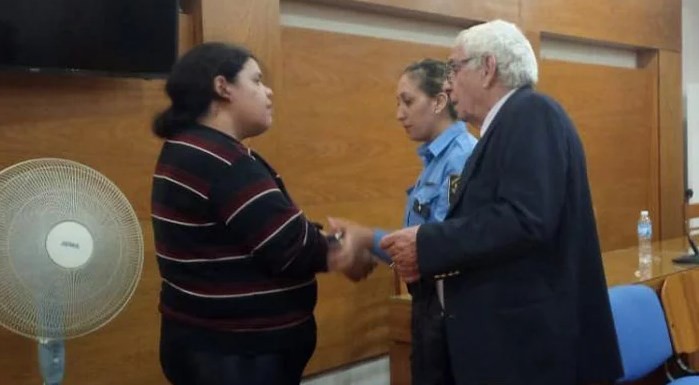 Trece años de cárcel a una mujer que asesinó a su hijo de 4 años con una bolsa en la cabeza: ¿por qué no fue condenada a perpetua? | Actualidad