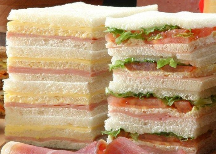 La ANMAT prohibió la venta de un sandwich de miga en Argentina | Actualidad