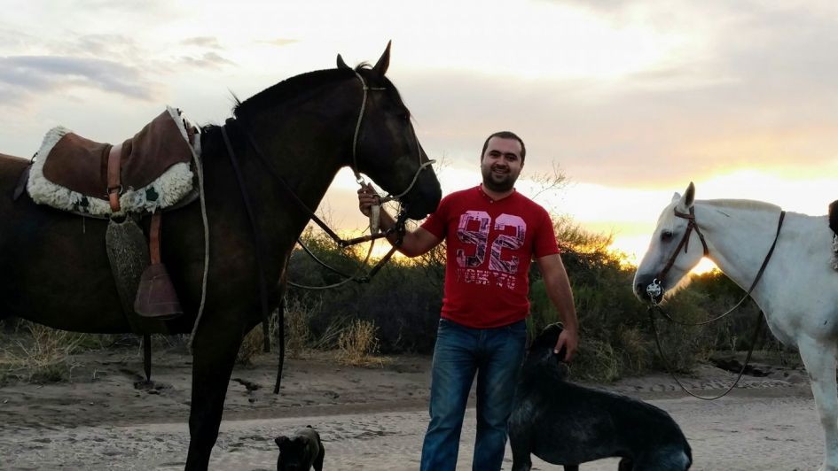 Le robaron y faenaron su caballo para comer la carne: “Era mi mascota, estoy muy dolido" | Actualidad