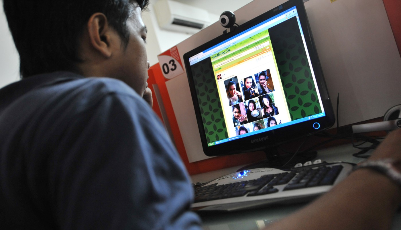 Control de edad obligatorio para sitios porno: "Es una primicia mundial" | Tecno