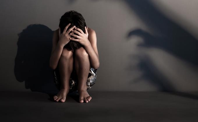 Desnudó a una nena de 4 años y cuando iba a violarla fue sorprendido por un familiar | Actualidad