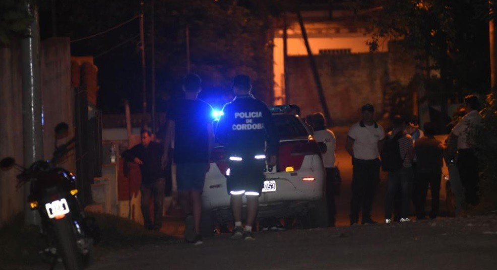 Encontraron muerta a una mujer en una bañera y detuvieron a su pareja | Actualidad