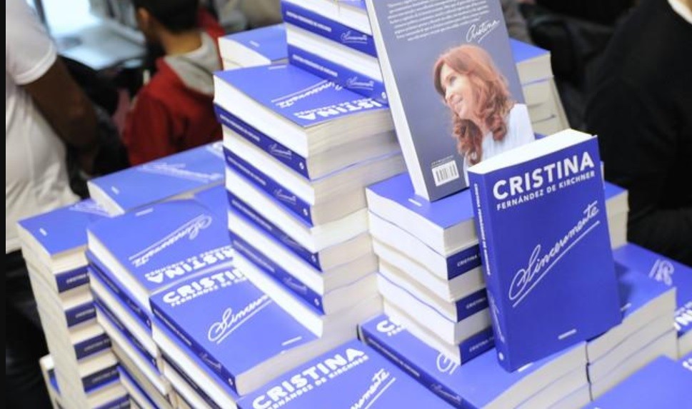 Bonadio quiere embargar las regalía del libro de Cristina Kirchner | Política