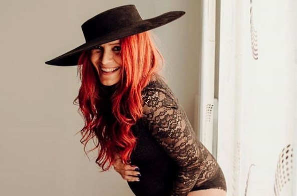 Está embarazada de 8 meses y sigue levantando pesas: la mataron en las redes sociales | Curiosidades