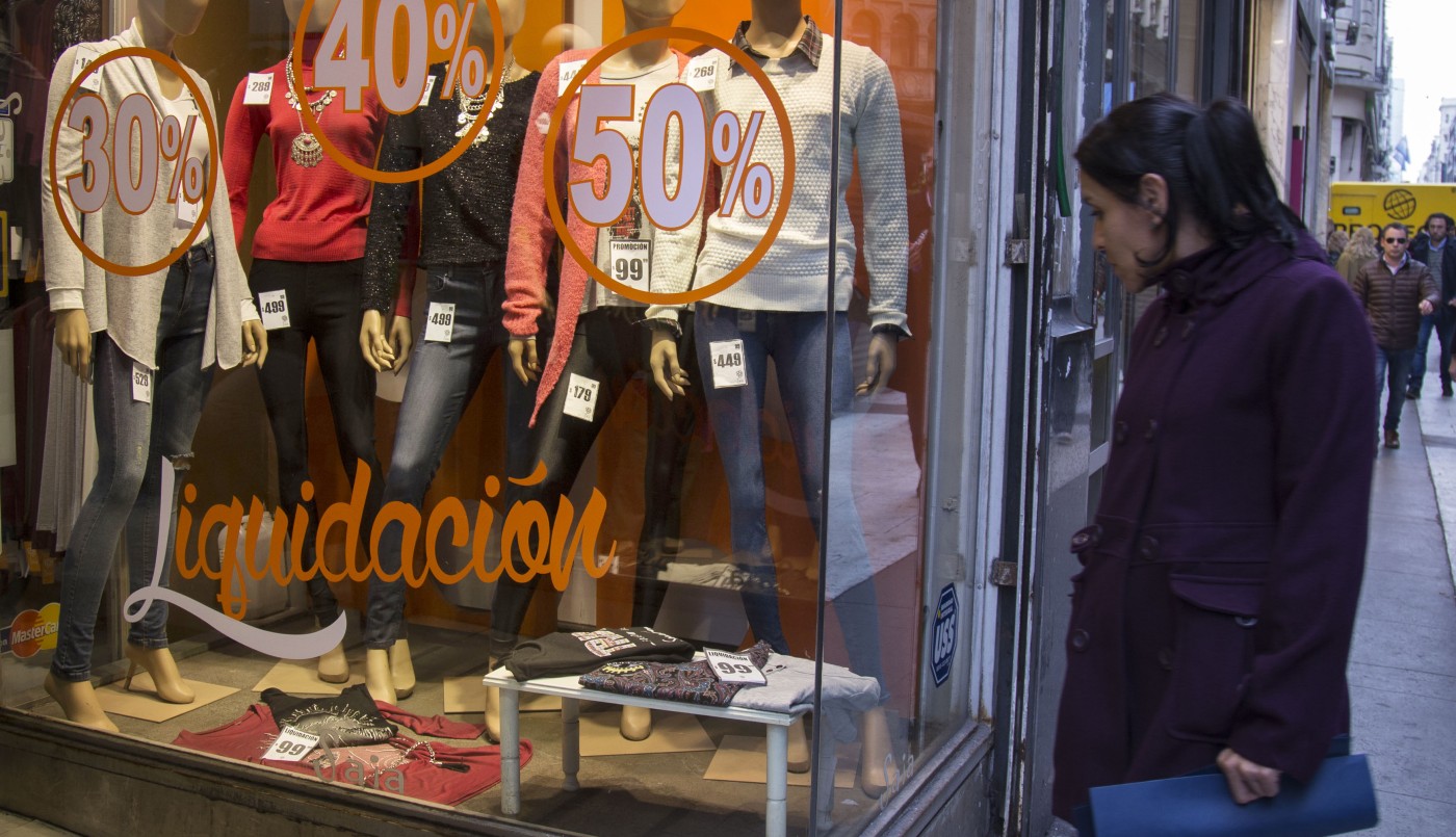 Las ventas de las pymes minoristas cayeron un 13,4 por ciento en abril | Economía