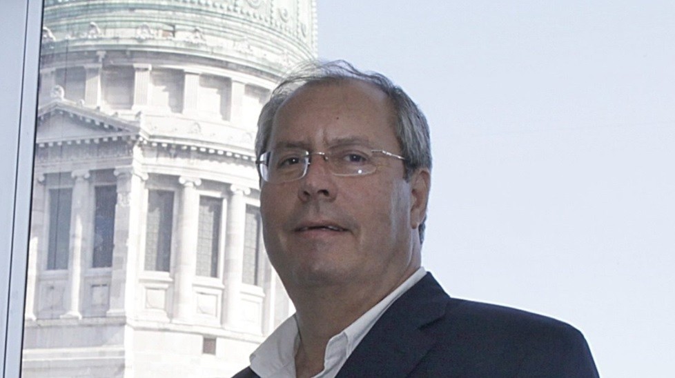 "Productor olivícola y Arauqueño": perfil de Héctor Olivares, el diputado baleado | Política