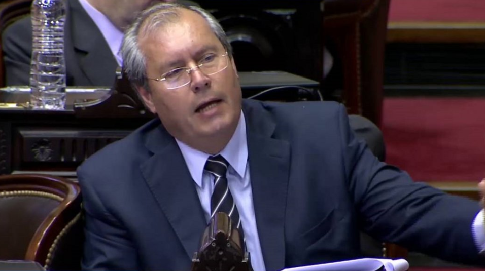 Repudio de todo el arco político al ataque contra el diputado Olivares | Política