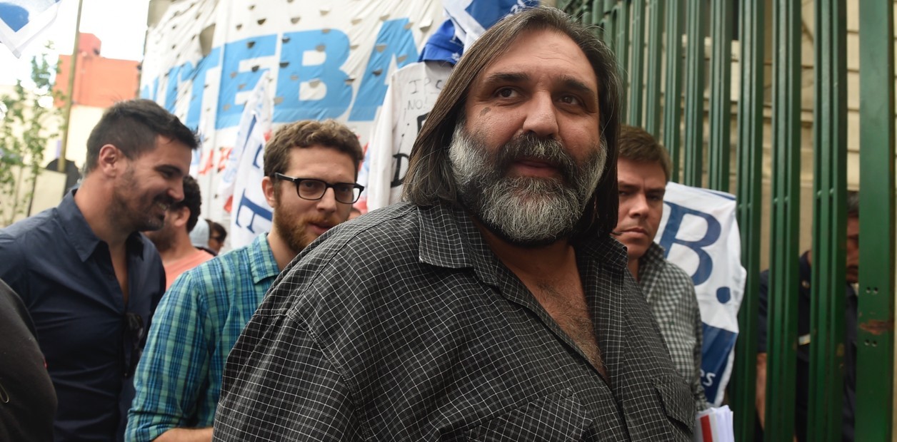 Baradel: "El libro de Cristina podría ser material para las escuelas" | Política