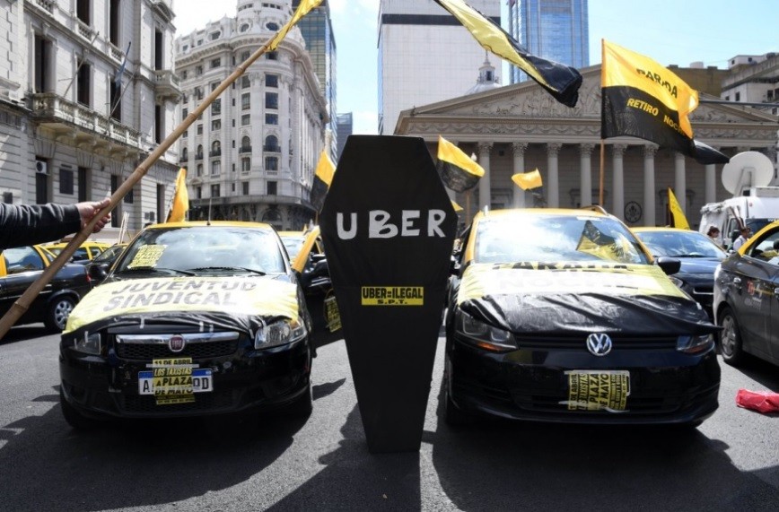 Cámara revocó la condena a Uber por "uso lucrativo del espacio público sin autorización" | Actualidad
