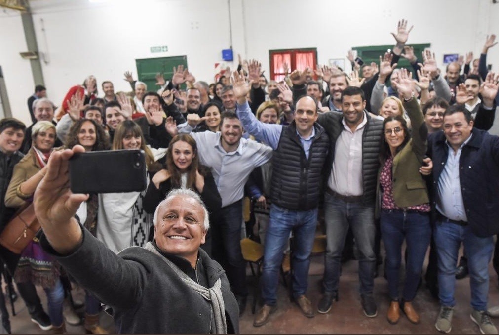 "Santa Fe podrá votar lo de siempre, el pasado o el futuro": Miguel del Sel volvió a salir en campaña | Política