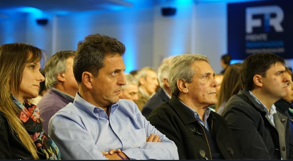 Massa, reunido con la cúpula del PJ para sellar su acuerdo con el kirchnerismo | Política