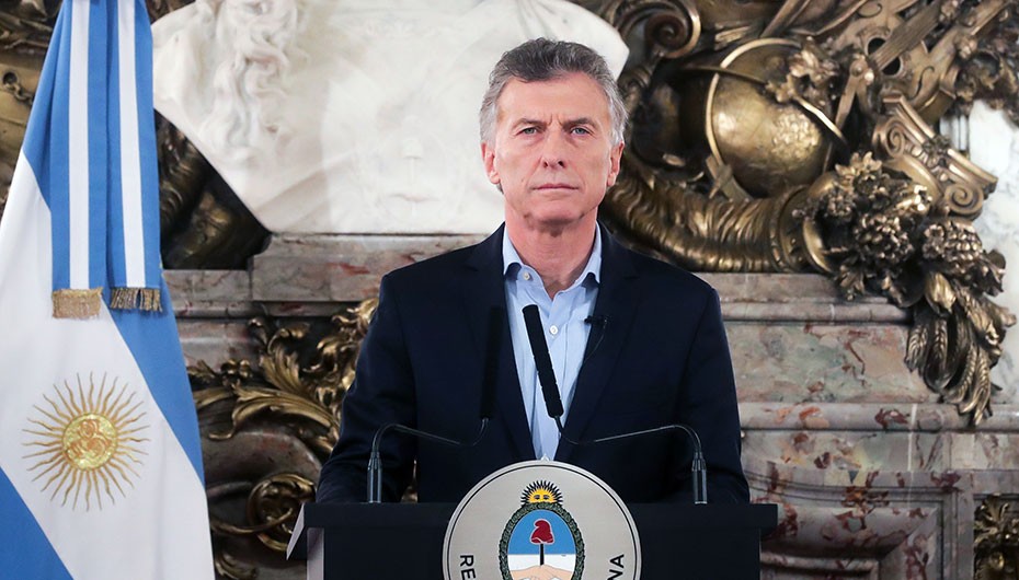 Macri: "Estamos trabajando para que todos puedan tener energía" | Política