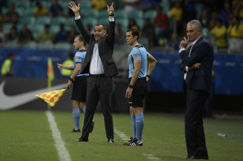 "Qué viva el VAR": el festejo del DT de Venezuela por el empate y los goles anulados a Brasil | Deportes