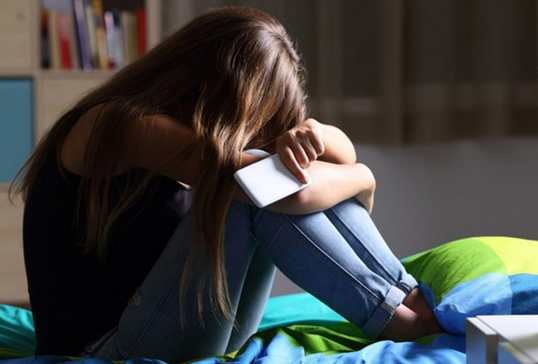 Le enviaba fotos íntimas a una niña de 12 años y lo detuvieron | Actualidad