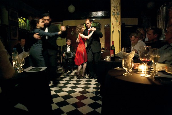Presentan un documento feminista para erradicar la violencia de género del tango | Actualidad