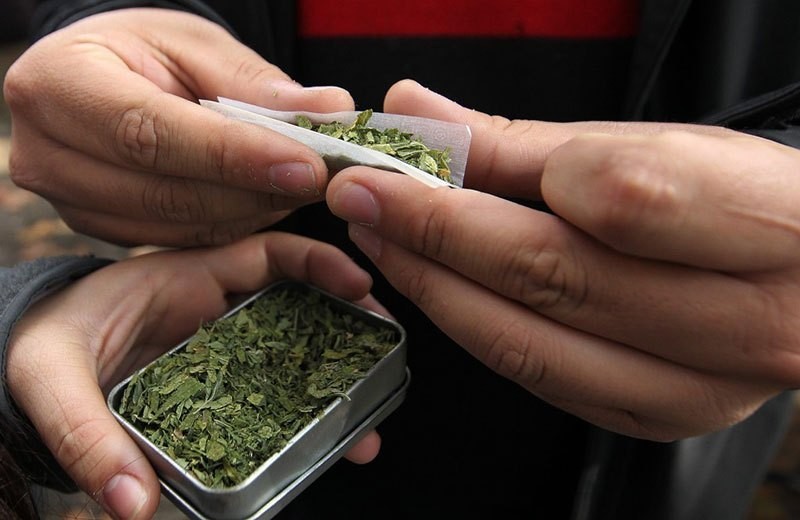 Los argentinos gastan $21.600 al año en compras de marihuana | Actualidad