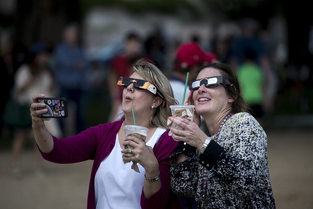 Cuenta regresiva para el eclipse solar: los cuidados al observar | Actualidad