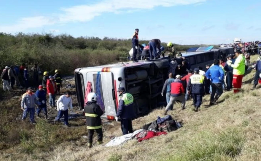 Tragedia de Tucumán: imputaron a uno de los choferes del colectivo | Actualidad
