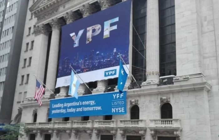 El Gobierno denunció en Estados Unidos un fraude en la venta de acciones de YPF | Política