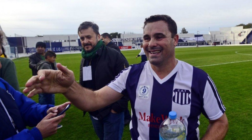 "Banda robacamionetas": pidieron la captura internacional de un exfutbolista argentino | Actualidad