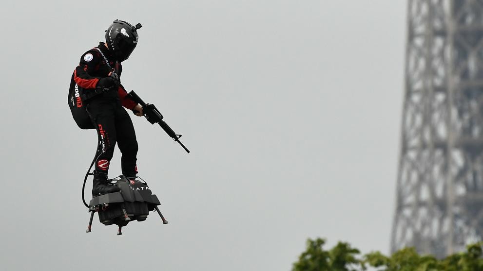 Soldados voladores, la última innovación militar de Francia | Internacionales