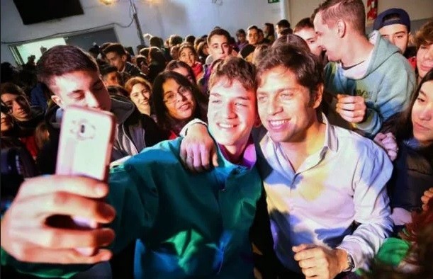 Kicillof estrenó búnker en el centro y busca evitar la fuga de votos hacia Vidal | Elecciones 2019