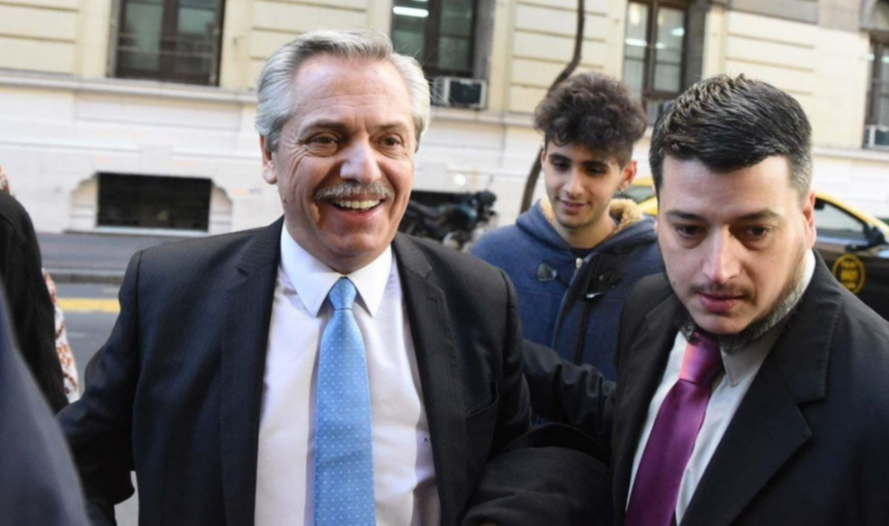 Fernández contra Lousteau: "Nos dejó el muerto de la 125 y ahora nos quiere dar clases de economía" | Elecciones 2019