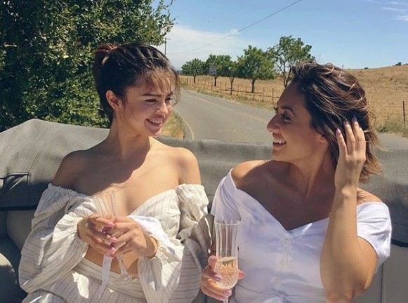 La difícil relación entre Selena Gómez y la mujer que le salvó la vida | Espectáculos