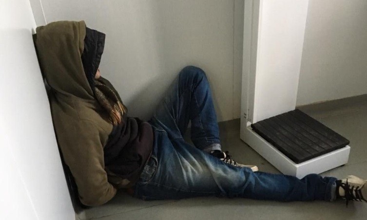 Le dolía el oído, fue al hospital y le quiso robar la computadora a la médica | Actualidad