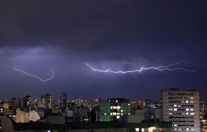 Alerta por fuertes tormentas en la Ciudad de Buenos Aires y seis provincias | Actualidad