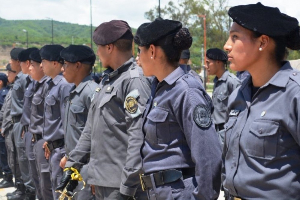 Otorgan una suma fija de 4.500 a empleados del Servicio Penitenciario Federal | Actualidad