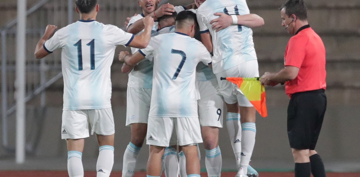 La selección argentina masculina de fútbol se quedó con el oro en los Juegos Panamericanos | Deportes