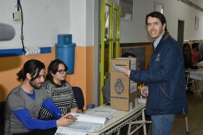 La Pampa: un precandidato a diputado casi no puede votar porque habían anotado mal su apellido | Elecciones 2019
